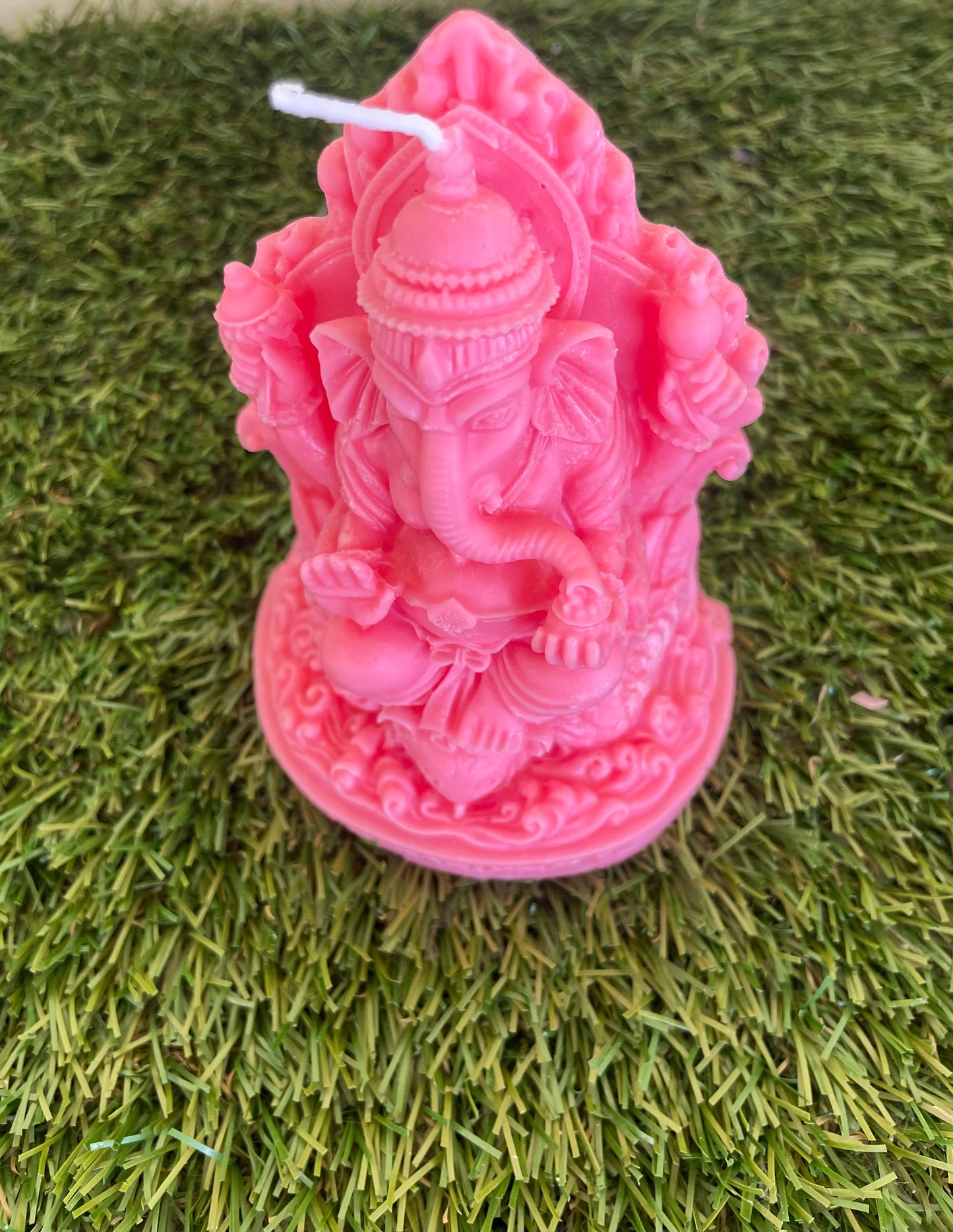 11cm Dark Pink Ganesha candle ￼