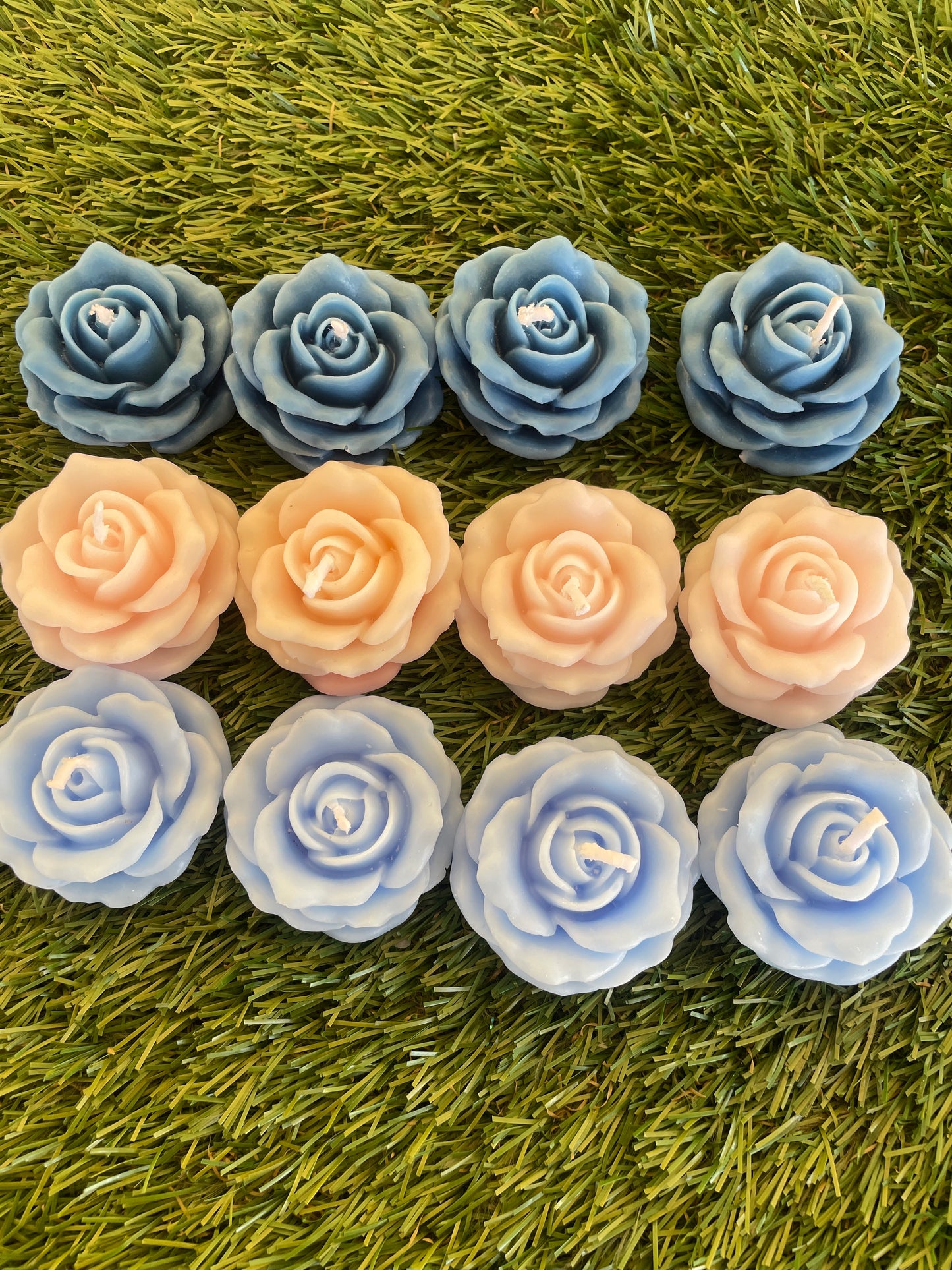 12 pc Rose Set